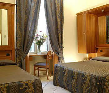 Dama Private Gasthof 2*