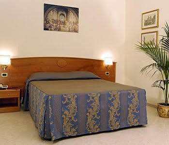 Pensión Dama Private Roma